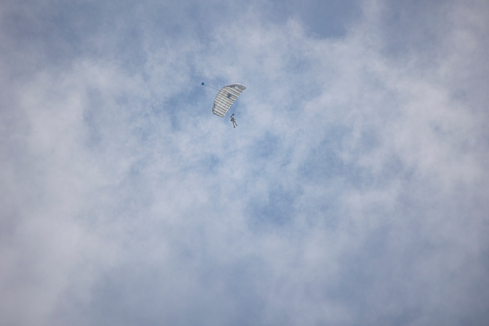 3d Reconnaissance Battalion Conducts Deliberate Water Parachute Operations