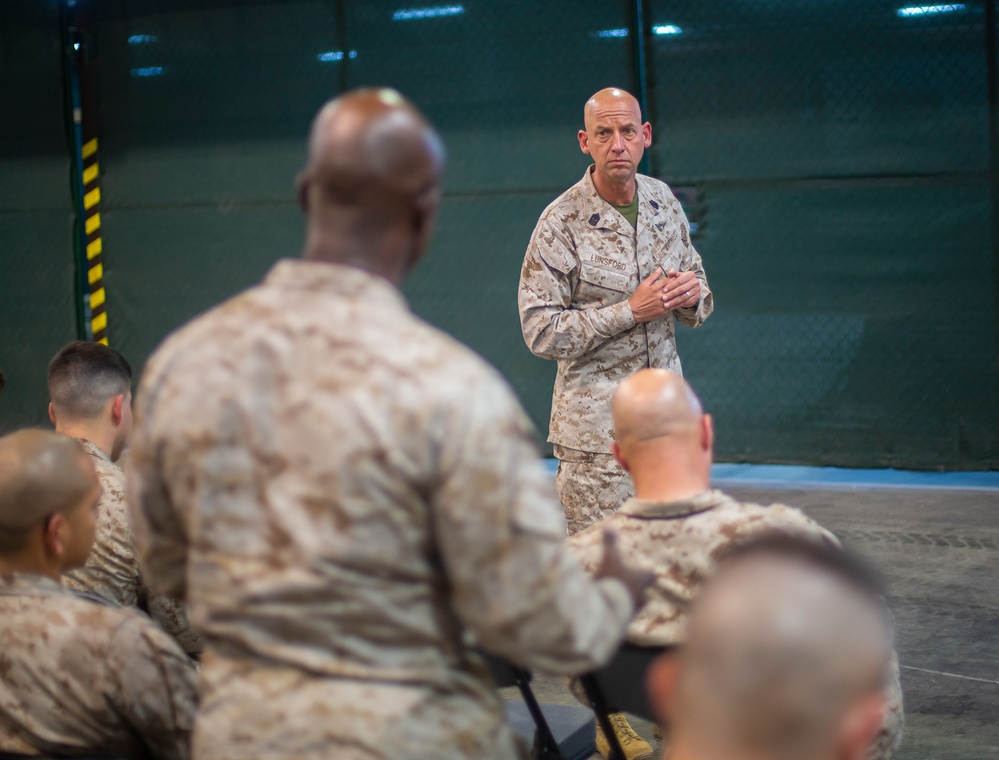 MARCENT SgtMaj holds Townhall for TF 51/5