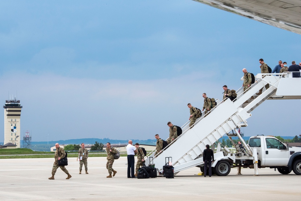 Vermont ANG arrive to Spangdahlem