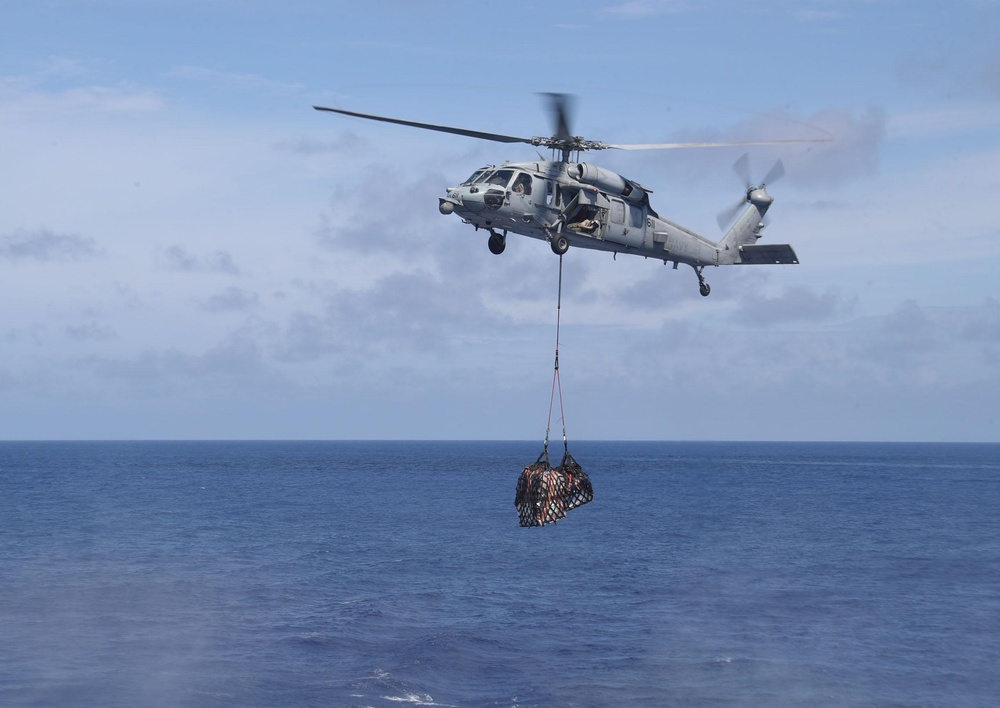 Mobile Bay conducts RAS with USNS Cesar Chavez