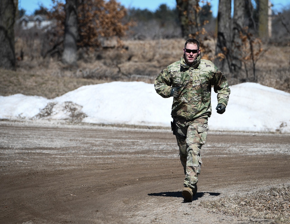 Minnesota National Guard Soldiers Compete for the 2022 Best Warrior