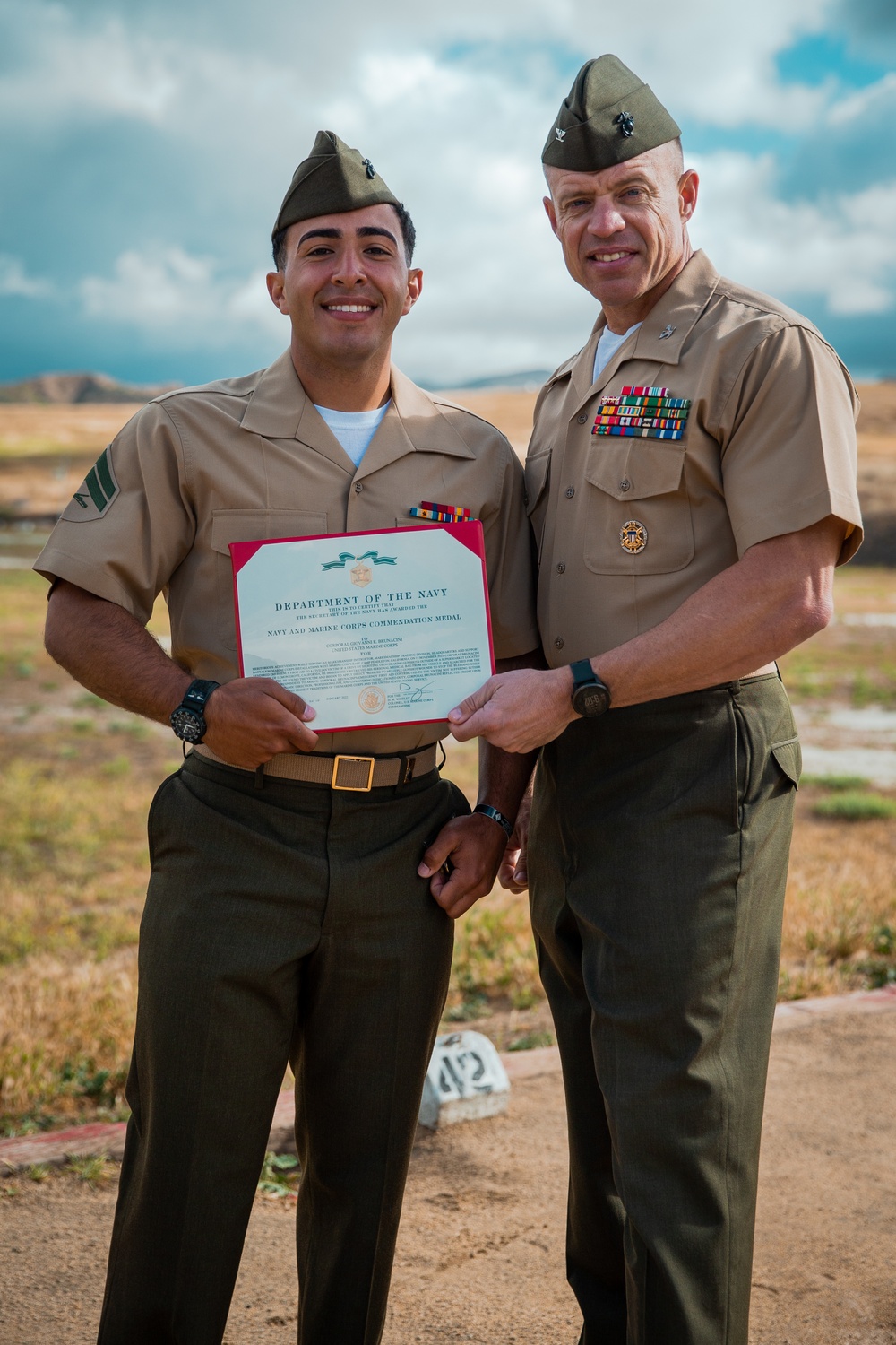 Marine awarded for saving shooting victim