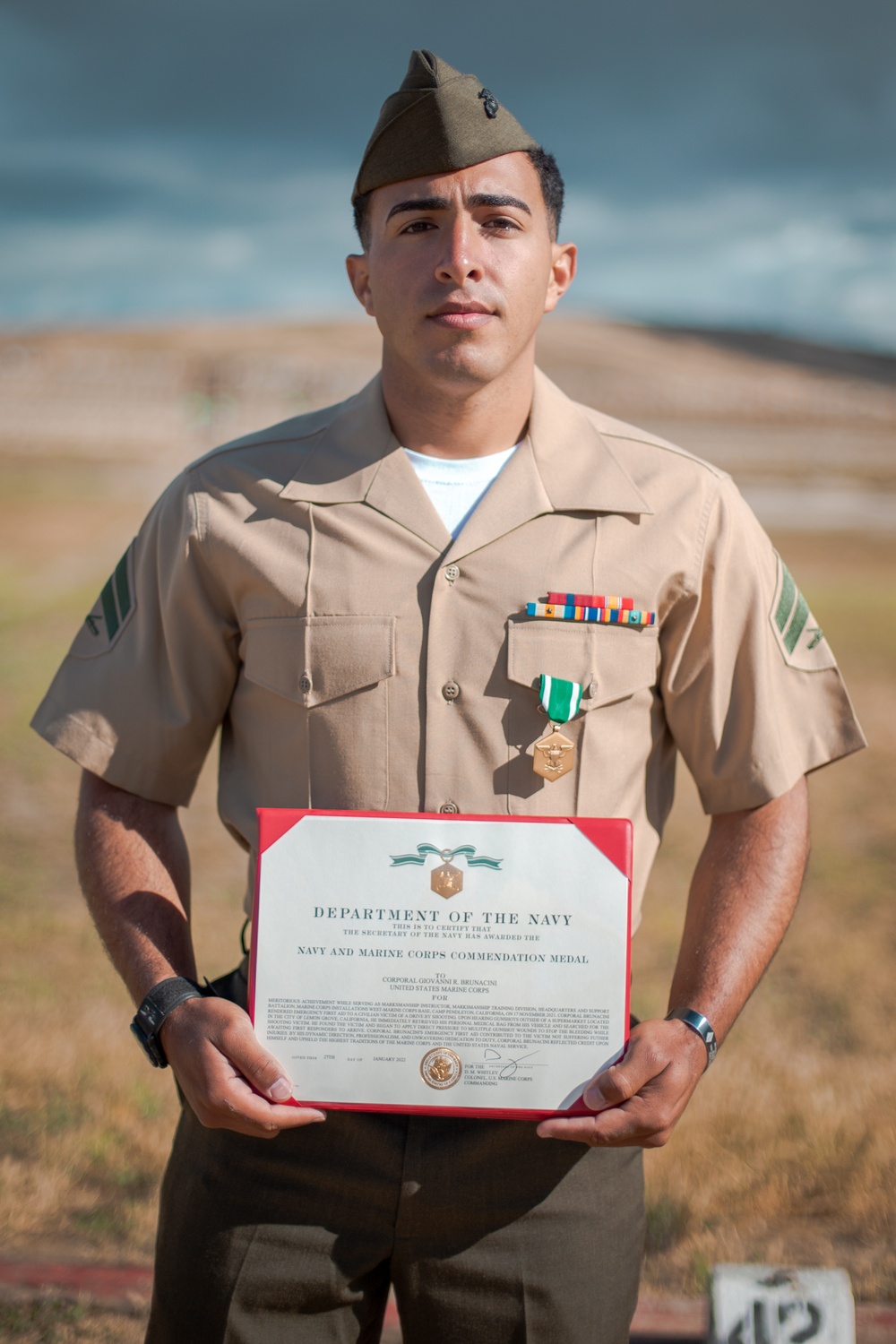 Marine awarded for saving shooting victim