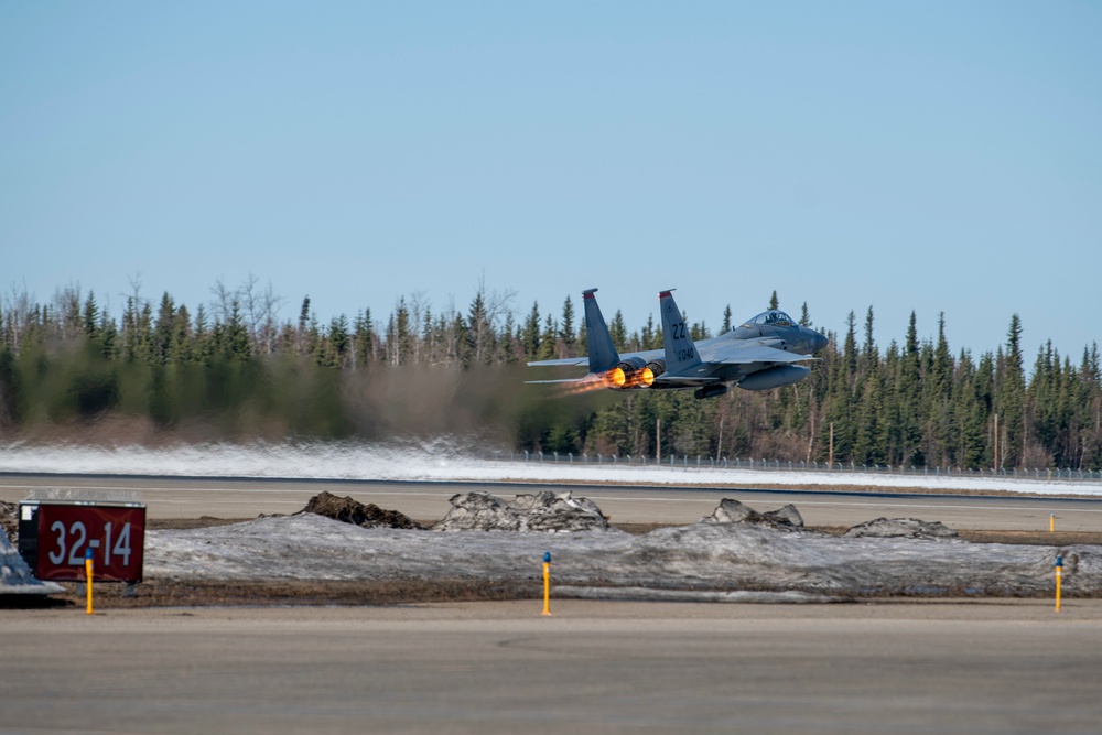 Red Flag-Alaska 22-1 takes off