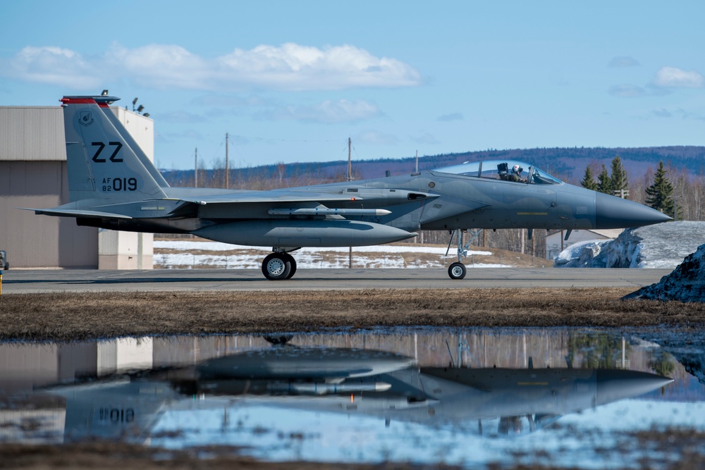 Red Flag-Alaska 22-1 takes off