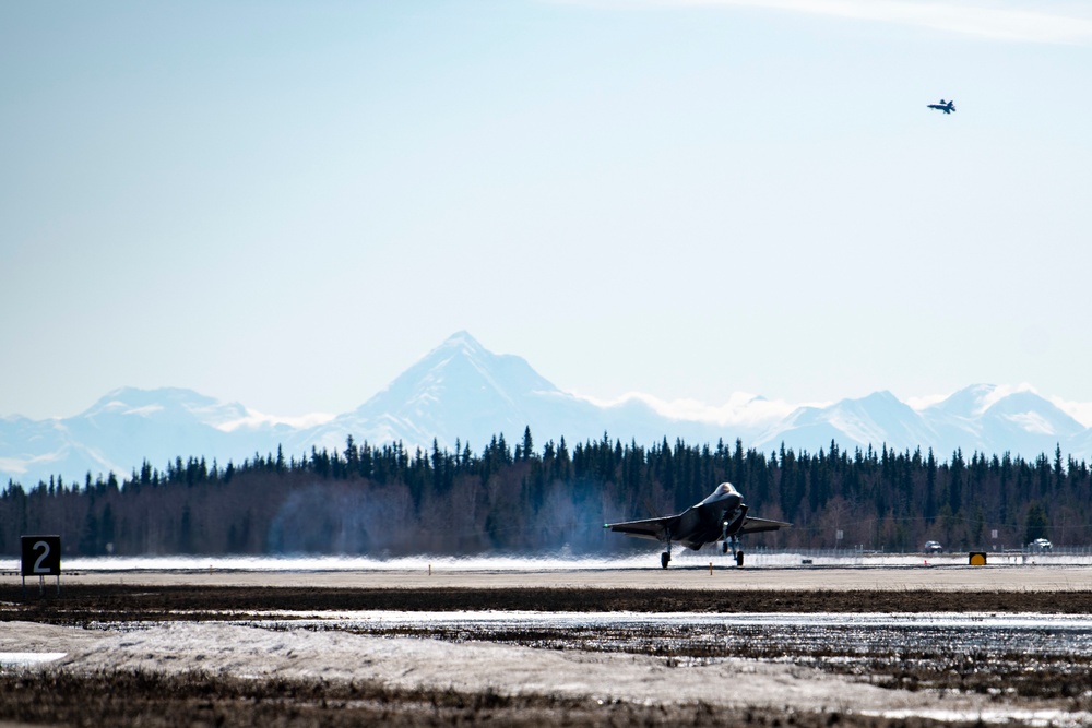 Red Flag-Alaska 22-1 takes off