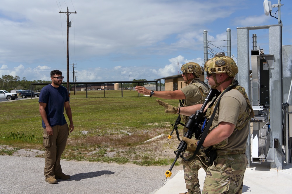 156 CRG operations at Avon Park during SSTK 22