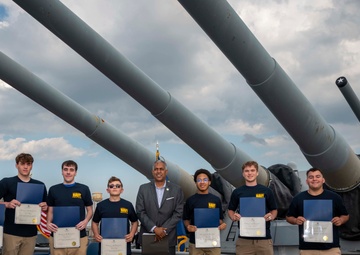 Oath of Enlistment aboard the Battleship New Jersey