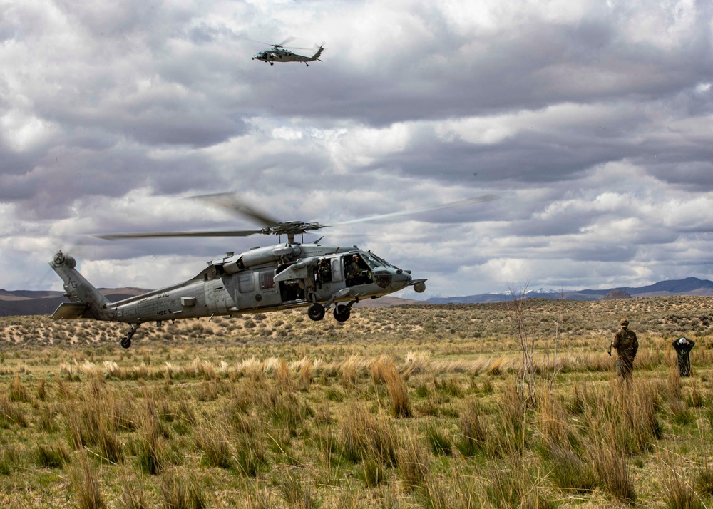 HSC-5 Conducts Combat Search and Rescue Practice Exercises