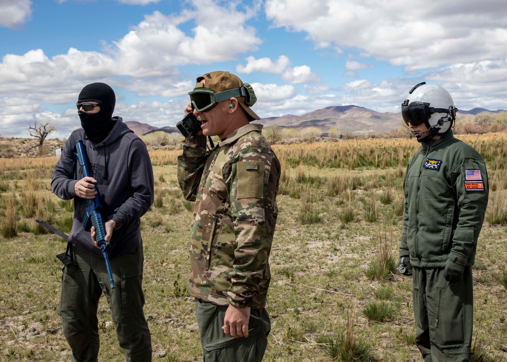 HSC-5 Conducts Combat Search and Rescue Practice Exercises