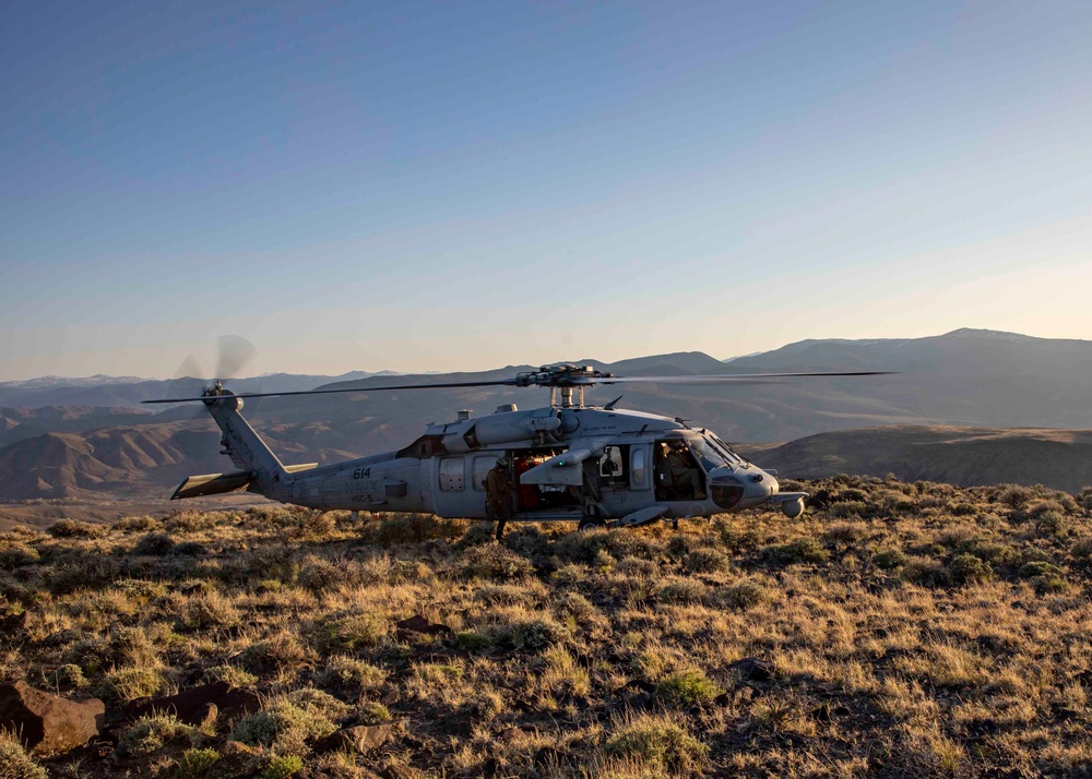 HSC-5 Daytime Familiarization Flight