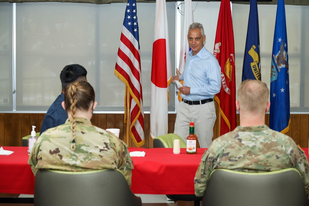 Ambassador to Japan presents awards to service members