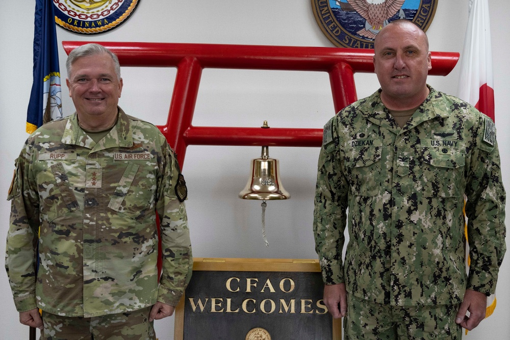 General Rupp Visits CFAO