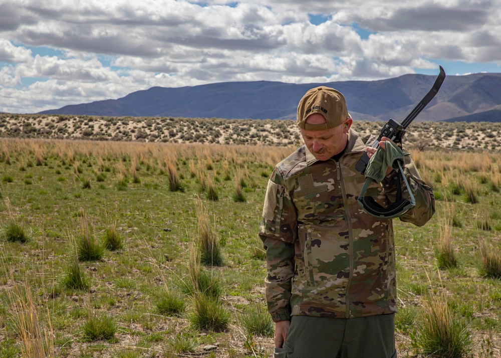 HSC-5 Conducts Combat Search and Rescue Practice Exercises