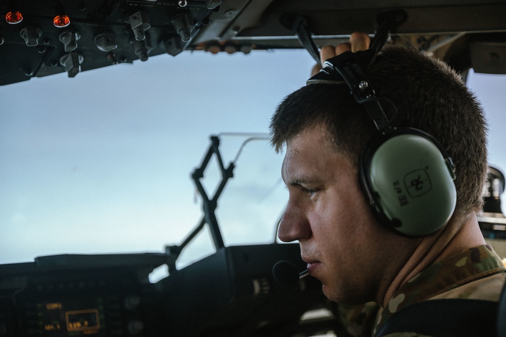 C-17 flies to Africa