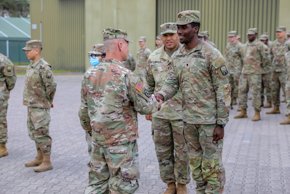 Gen. Christopher Cavoli visits Soldiers in Kaiserslautern