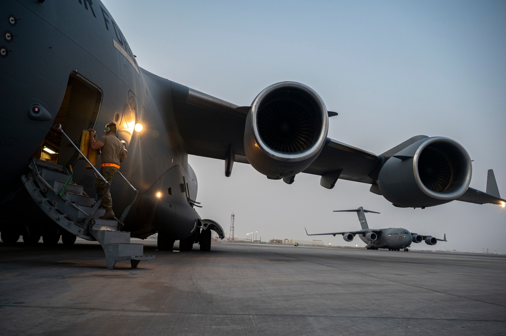 816th EAS delivers cargo to Djibouti