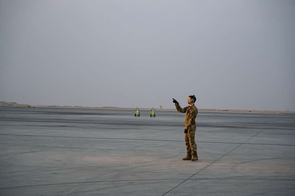 816th EAS delivers cargo to Djibouti