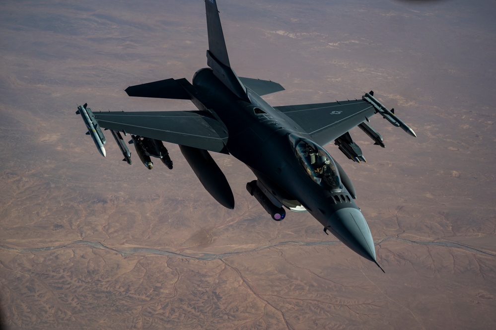 50th EARS refuels fighters over AOR