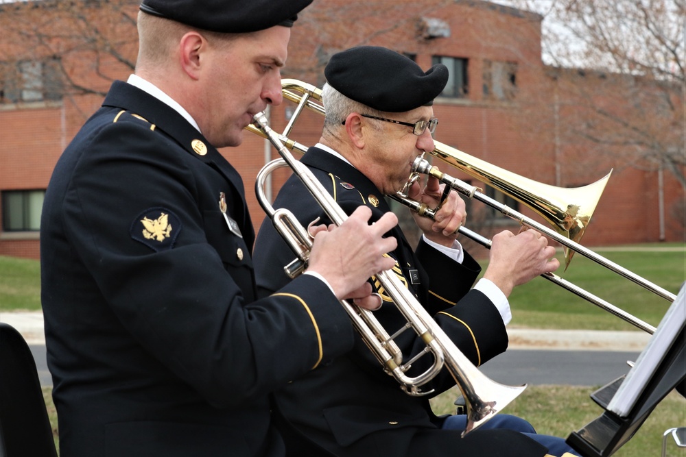 204th Army Reserve Band plays