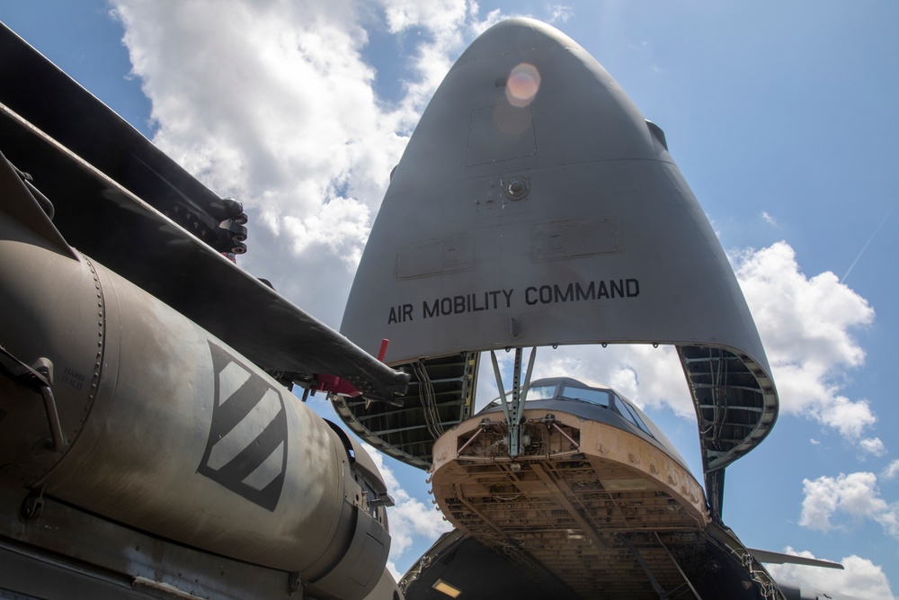 Marne Air Soldiers conduct joint air load training at Hunter Army Airfield, Georgia