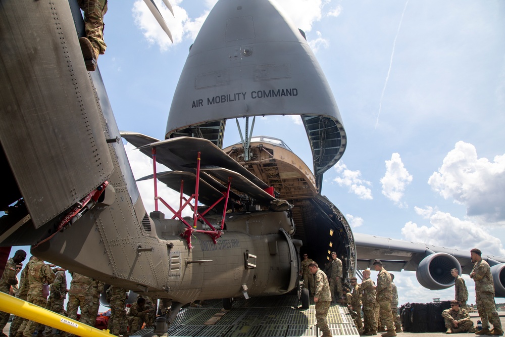 Marne Air Soldiers conduct joint air load training at Hunter Army Airfield, Georgia