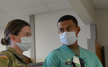 Tripler Nurses Discuss Patient Care, May 2022