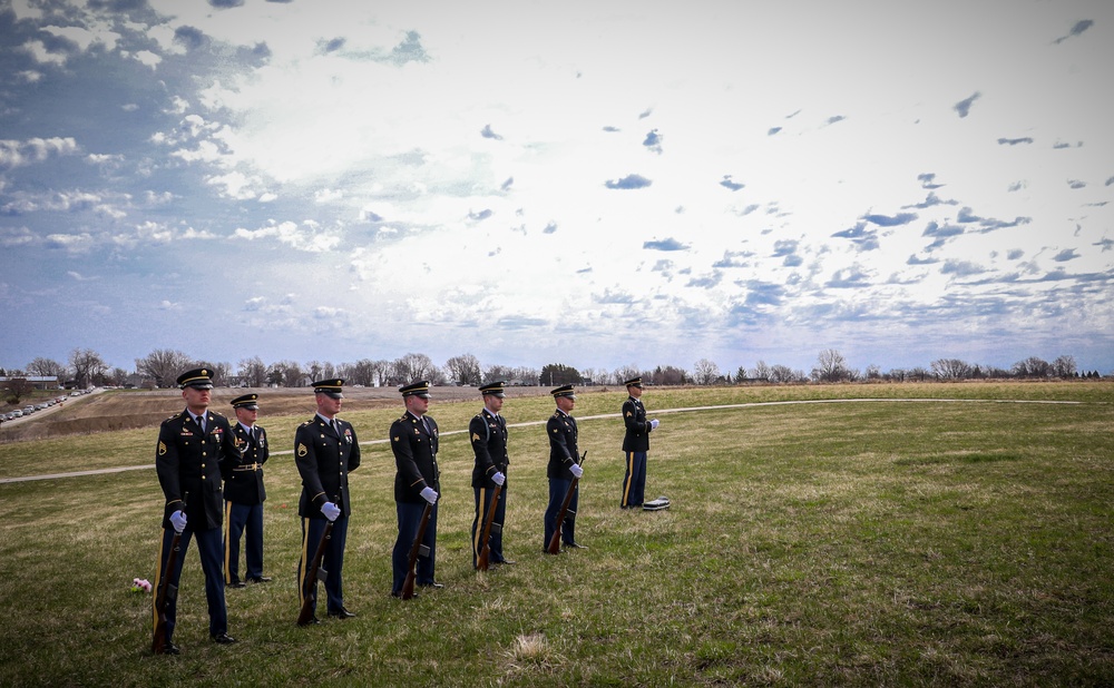 Iowa Soldier laid to rest