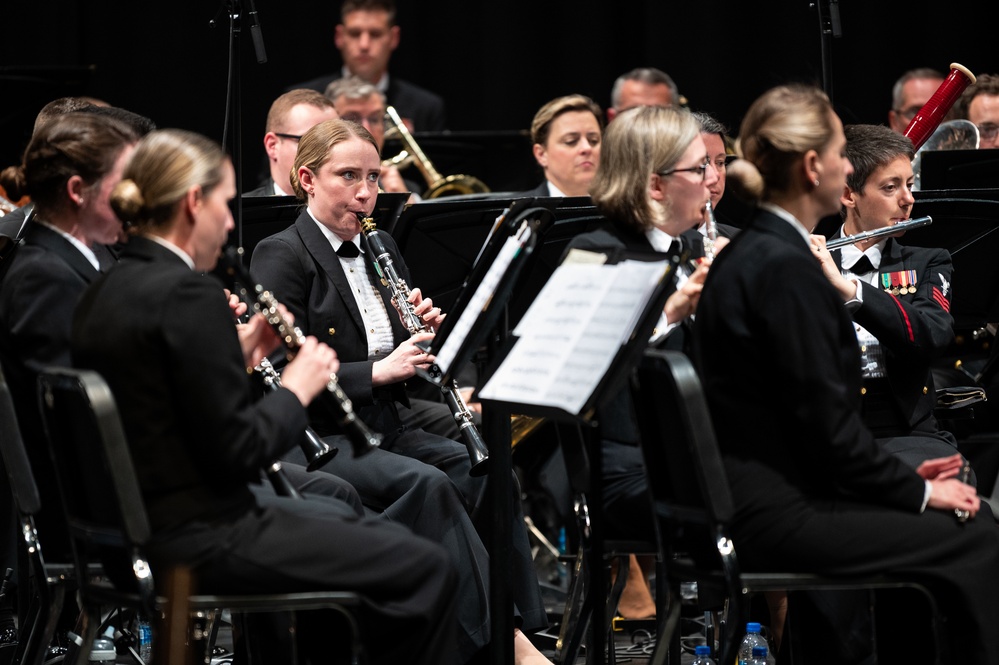 Navy Band visits Massillon, Ohio