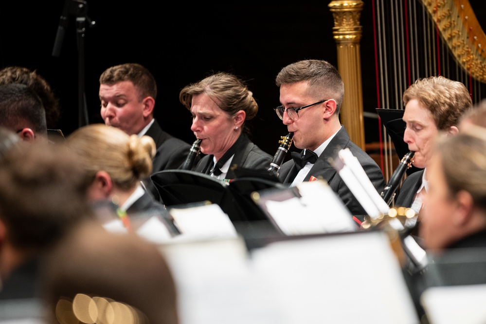 Navy Band visits Massillon, Ohio