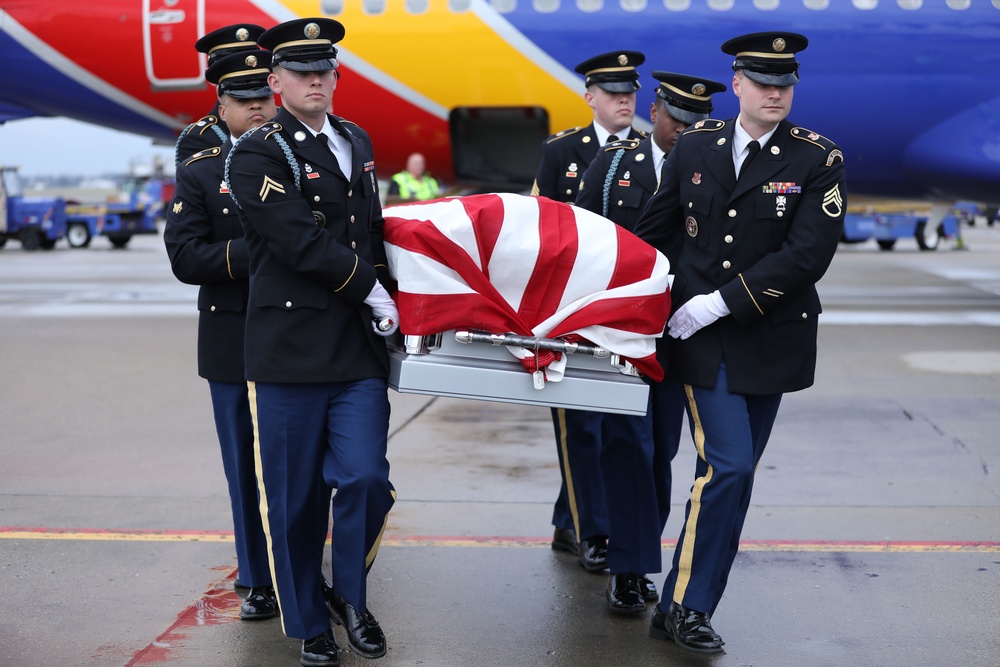 Indiana Honor Guard helps bring a hero home