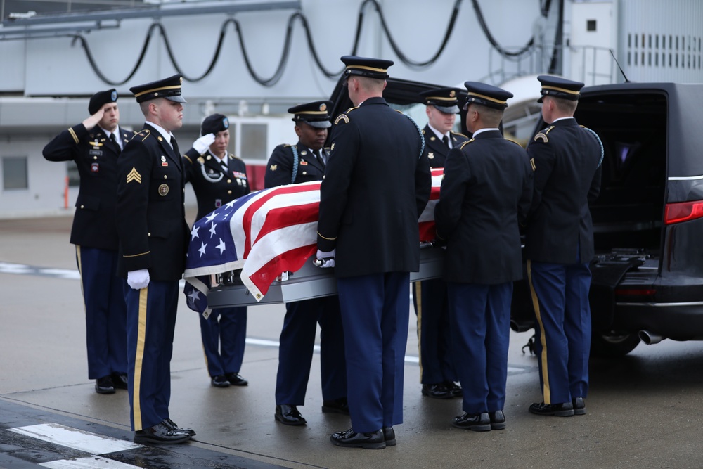 Indiana Honor Guard helps bring a hero home