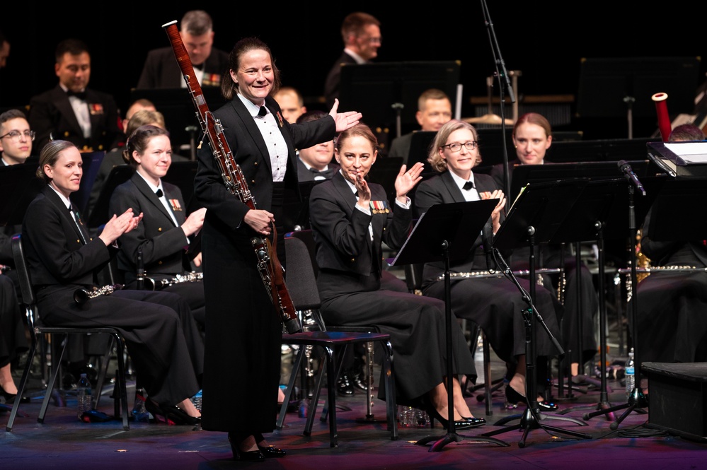 Navy Band visits Ashtabula, Ohio