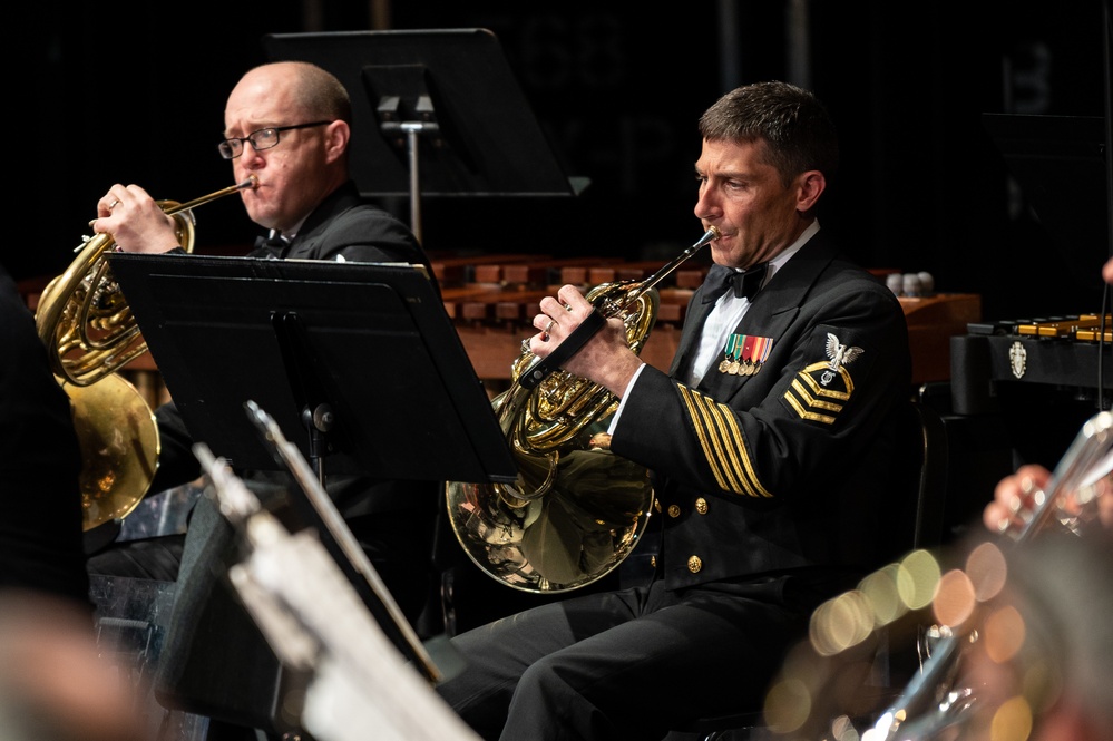 Navy Band visits Ashtabula, Ohio