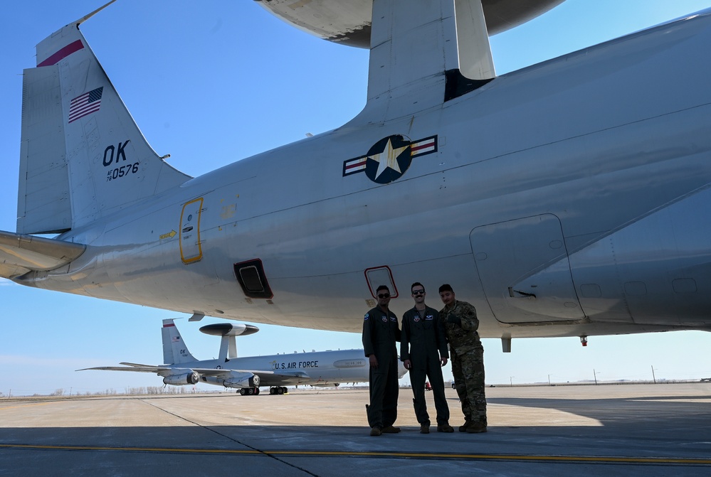 E-3s from Tinker AFB relocated to Minot AFB
