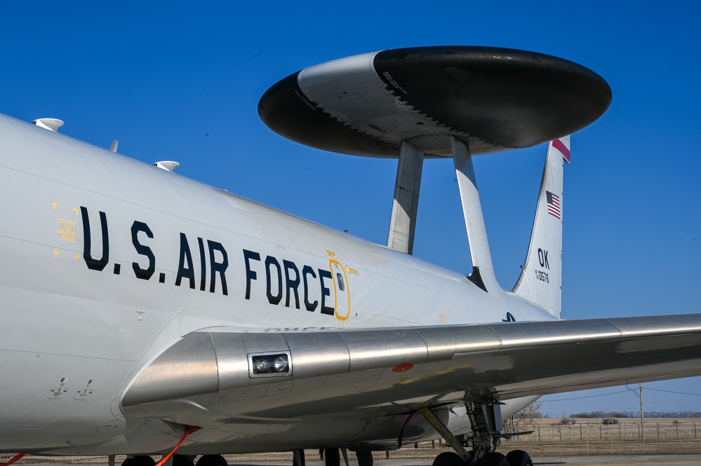 E-3s from Tinker AFB relocated to Minot AFB