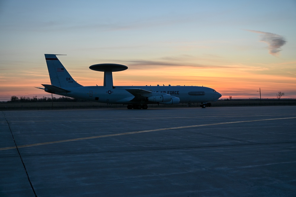 E-3s from Tinker AFB relocated to Minot AFB