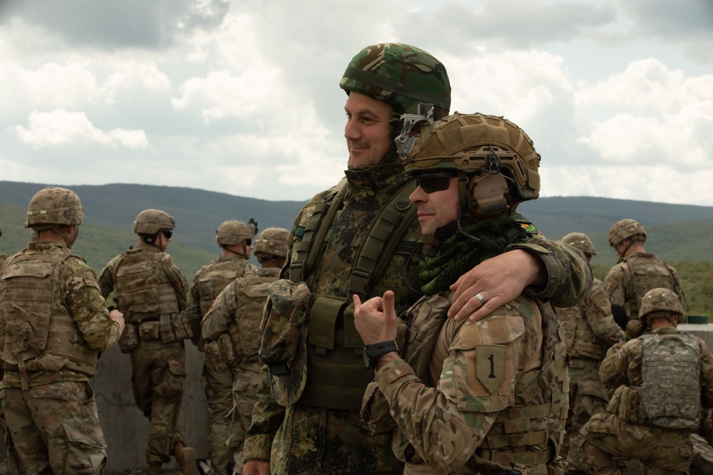 1st Engineer Battalion Conducts Demolition Range With Bulgarian Soldiers