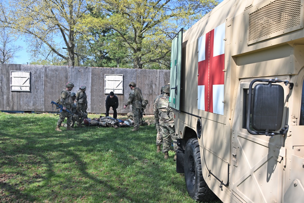 Fort Dix –  NY Army National Guard / Medical Evacuation Training