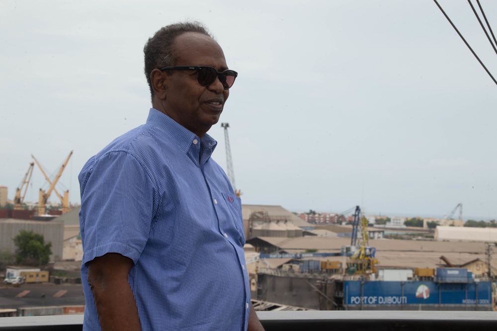 Commandant of Port of Djibouti Pilots Mount Whitney Out of Port