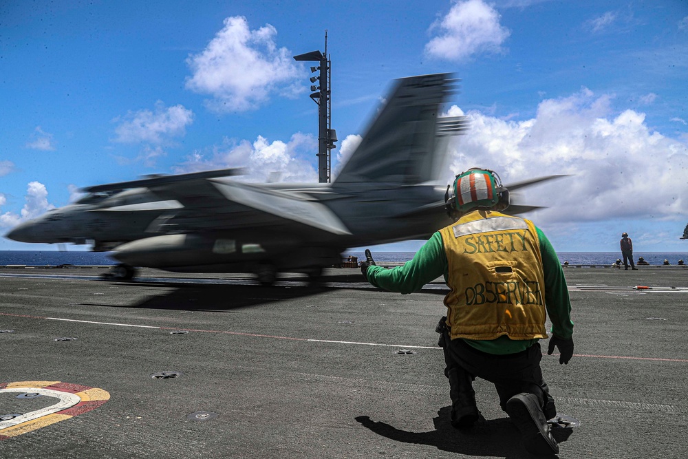Abraham Lincoln conduct flight operations