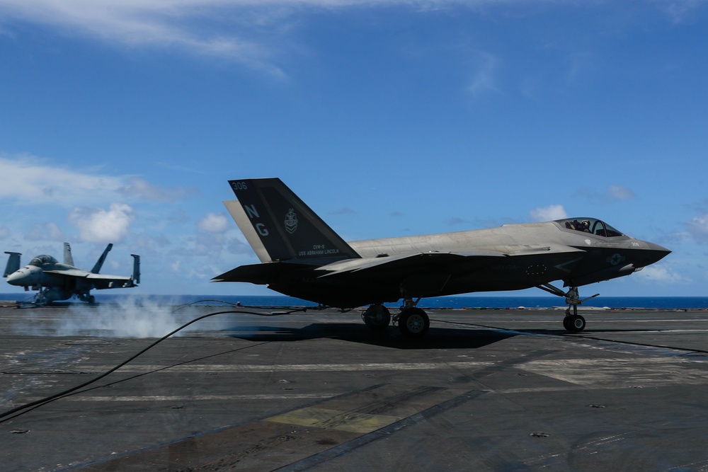Abraham Lincoln conducts flight operations