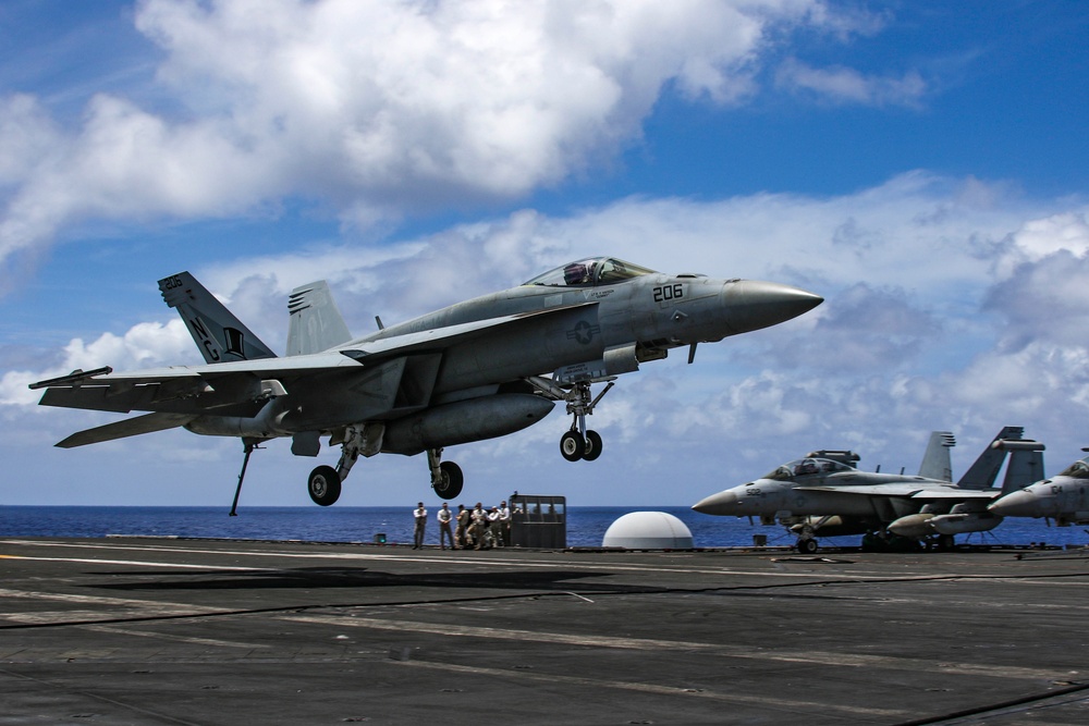 Abraham Lincoln conducts flight operations