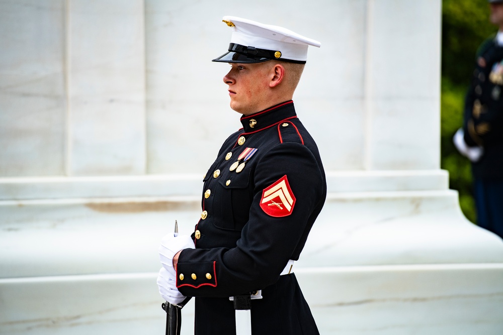 Japanese Defense Minister Nobuo Kishi Participates in an Armed Forces Wreath-Laying Ceremony at the Tomb of the Unknown Soldier