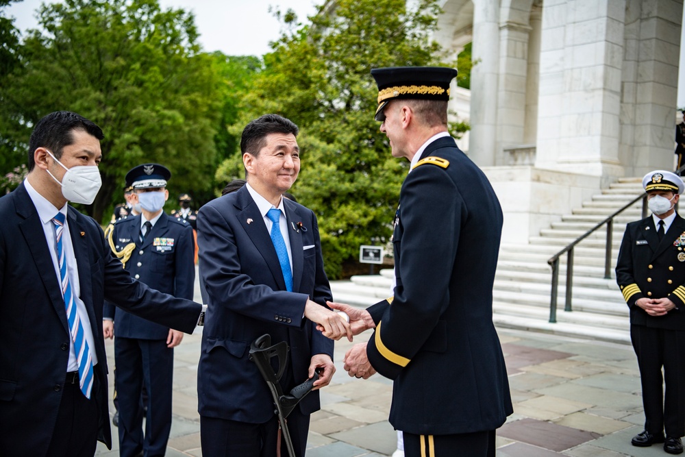 Japanese Defense Minister Nobuo Kishi Participates in an Armed Forces Wreath-Laying Ceremony at the Tomb of the Unknown Soldier