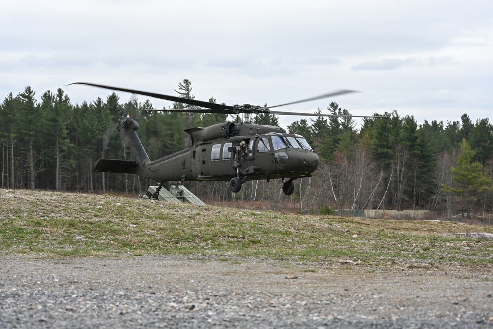 3rd Battalion, 142nd Aviation conducts annual training