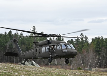 3rd Battalion, 142nd Aviation conducts annual training