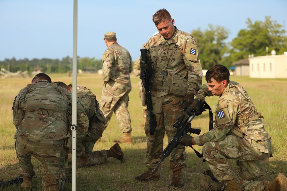 Spartan Soldiers compete in stress shoot