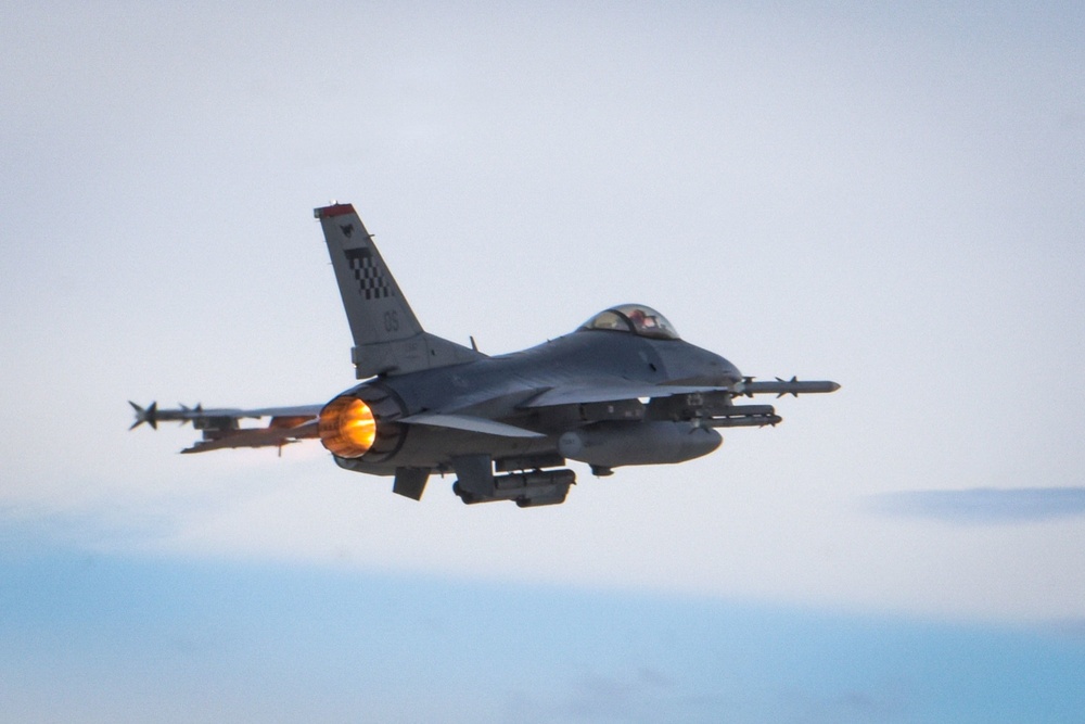 36th FS takes to Alaskan skies