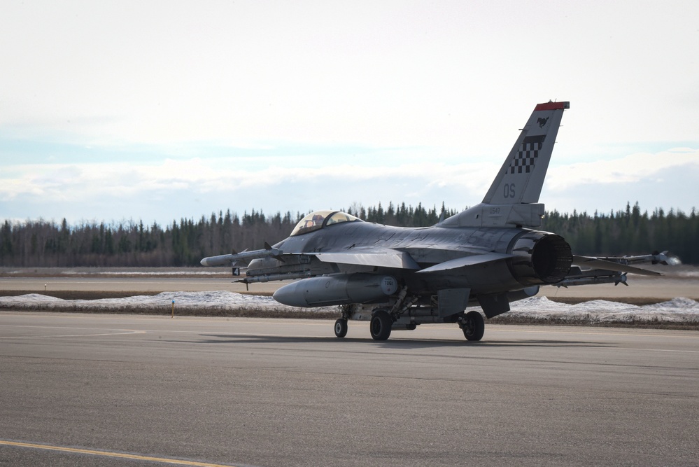 36th FS takes to Alaskan skies